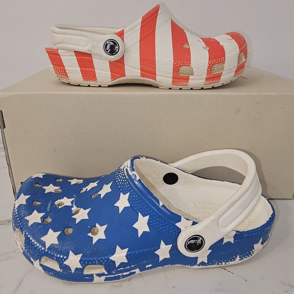 CROCS Stars and Stripes American Flag Classic Clog Sandals 205974 SIZE W-6 M-4